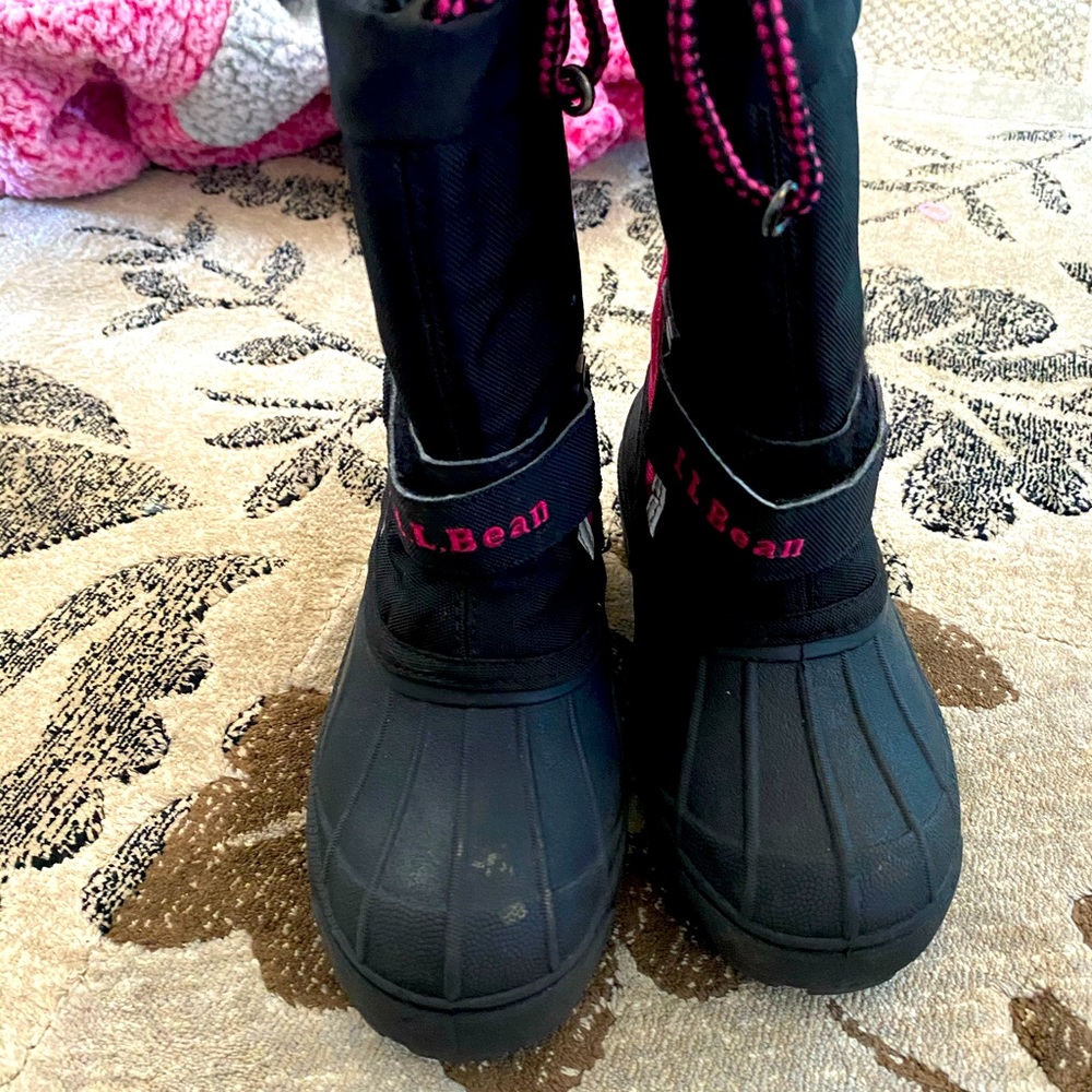 LL Bean snow boots